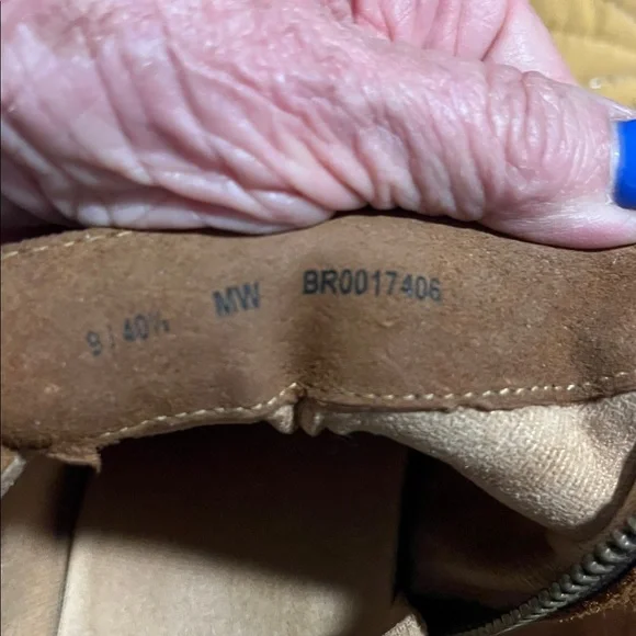 Born Brown Suede Ankle Boots NEW - Picture 6 of 7